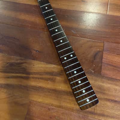 2003 MIM Fender Stratocaster Standard Strat Rosewood Maple Neck 9.5" Radius image 6
