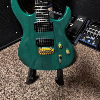 1990s USA Carvin DC127 Neck-Through – Emerald Green – Original Case – Excellent Condition image 5