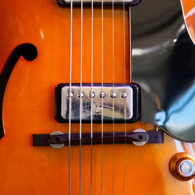 Hofner Vice President 2002 - Sunburst image 9