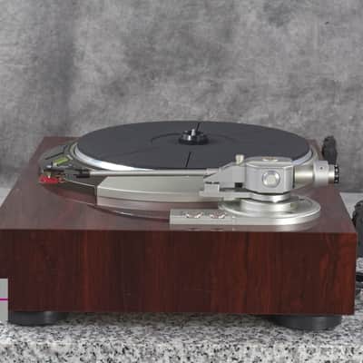 Denon DP-67L Direct Drive Record Player Turntable in Very Good Condition. image 14
