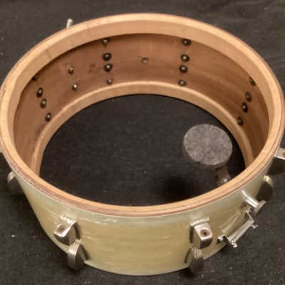 WFL (Ludwig) No. 902 Ray McKinley/Symphonic Super Classic 6.5x14" 16-Lug Snare Drum with P-87 Strainer 1948 - 1959 - White Marine Pearl image 10