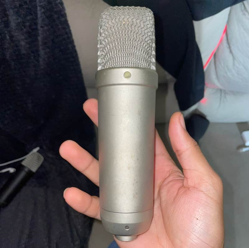 RODE NT1 5th Generation Cardioid Condenser Microphone 2024 - Present - Nickel image 1