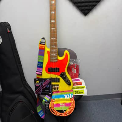 Fender MonoNeon Signature Jazz Bass V 2022 - Present - Neon Yellow image 12