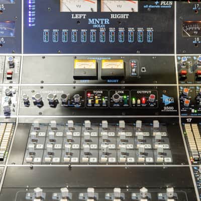 API Legacy plus recording and mixing console image 6