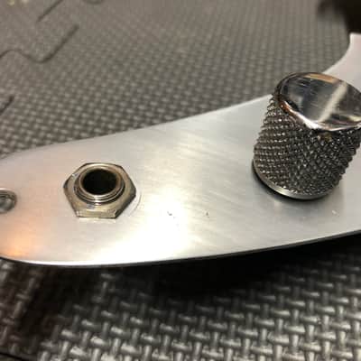 1958 Fender Musicmaster Loaded Pickguard Original Pots Pickup Cover Jack Pickguard Vintage Pre CBS image 3