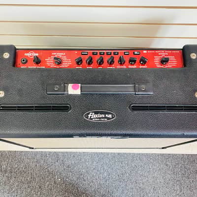 Line 6 Flextone Plus 60-Watt 1x12" Digital Modeling Guitar Combo 1998 - 2000 - Black image 2