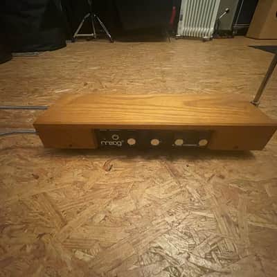 Moog Etherwave Standard Theremin 2009 - Present - Ash image 2