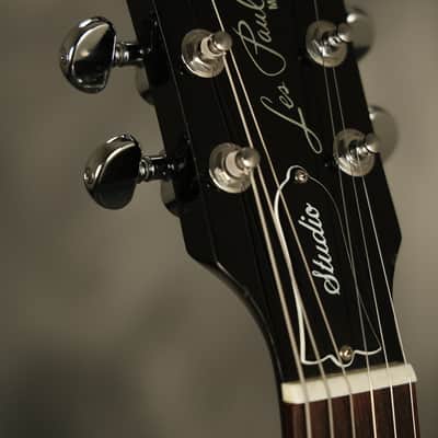 2011 Gibson Les Paul Studio SILVERBURST image 10