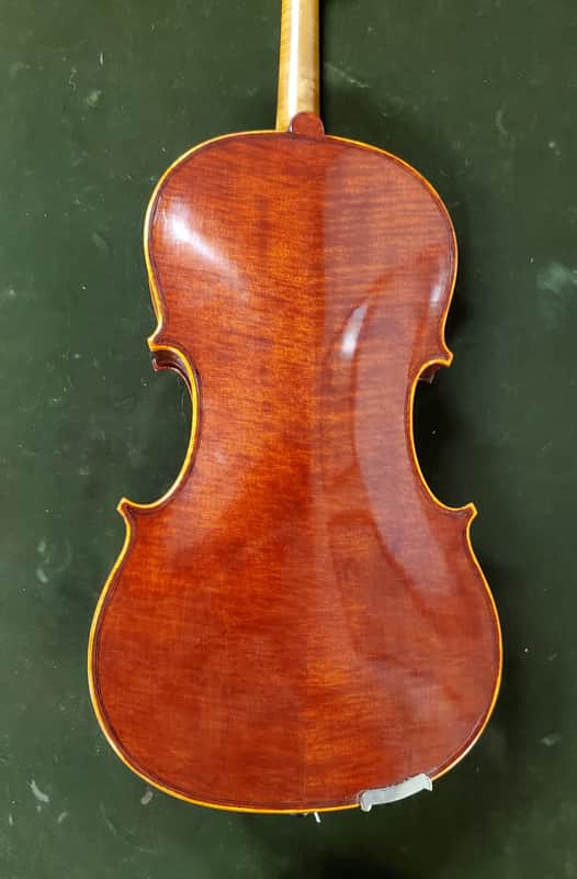 Colin G Nicholls Viola, London 1992 image 1