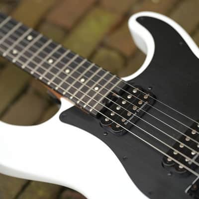 Charvel Pro-Mod Plus So-Cal Style 1 HH FR EB - Snow White image 9