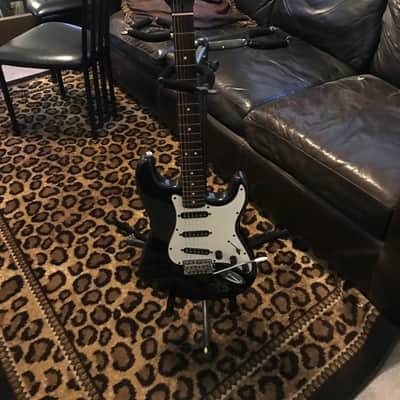Eric Johnson Autographed stratocaster Black and white image 1