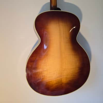 Höfner 456 German Vintage Archtop - Born on Jan 25th, 1960 - Beautiful Flamed Maple - Pro Setup (2,3mm Action) image 6