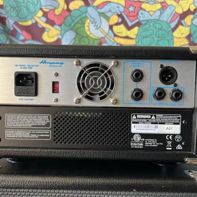 Immagine Ampeg Micro VR 200-Watt Compact Solid State Bass Amp Head 2011 - Present - Black - 3