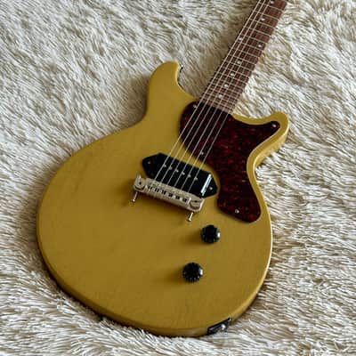 Gibson Les Paul Junior Double Cut TV Yellow Electric Guitar image 4