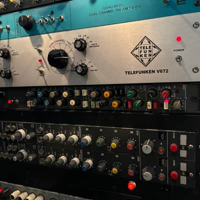 Neve V racked channel strip Mic Preamp & EQ with custom PSU - mic and line I/O image 2