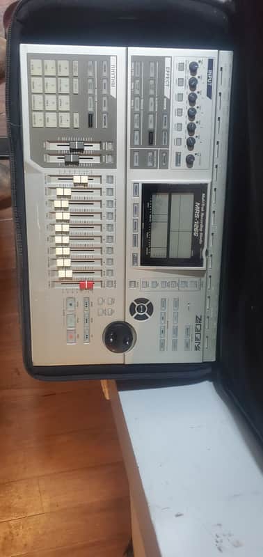 Zoom MRS 1266 2010s - Silver image 1