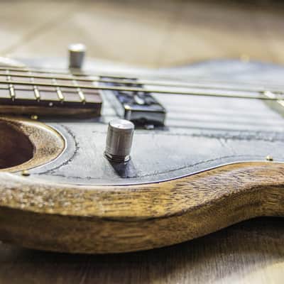Oldwolf Custom EB3 1971 Forest Engraved Zinc image 2