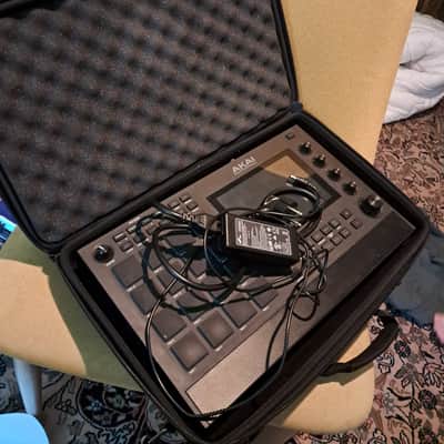 Akai MPC Live II Standalone Sampler / Sequencer 2020 - Present - Black image 3