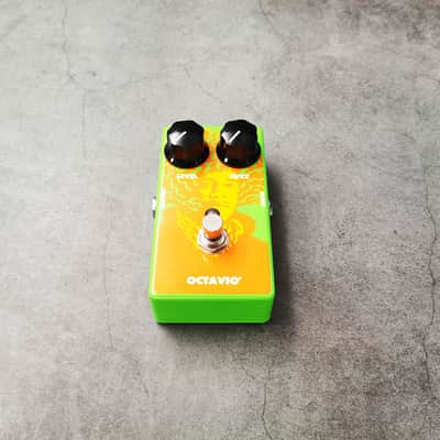 Dunlop MXR JHM2 Jimi Hendrix Signature 70th Anniversary Octavio image 2