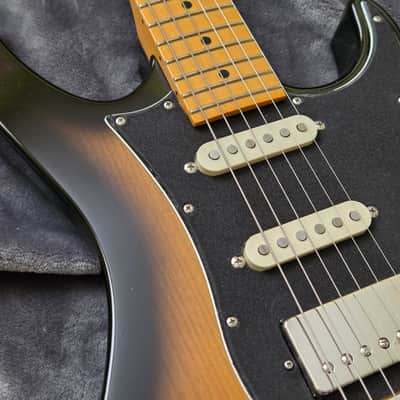 Vola OZ RV MC Electric Guitar + Sunburst Finish image 9