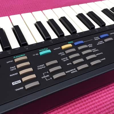 Casio SK-1 Vintage Classic Sampling Synthesizer Keyboard image 7