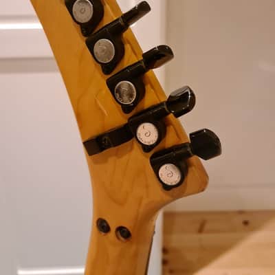 Kramer Pacer Deluxe 1984 Banana Head image 5