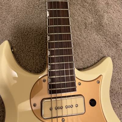 Gretsch Jack Antonoff Signature Electromatic CVT Corvette 2024 - Present - Vintage White image 4