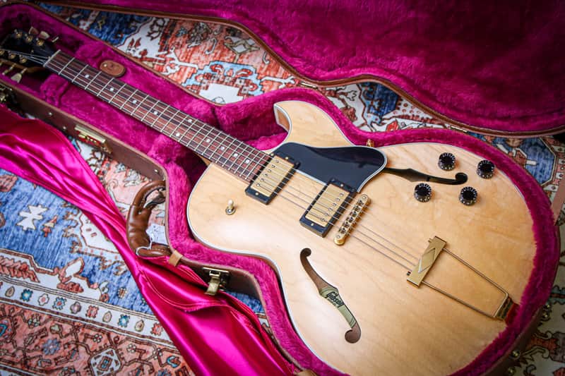 Gibson ES135 1991年製 Gibson ES135 1991年製 Gibson ES-135 1991 - 2003 | Reverb Canada