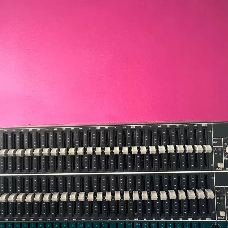 2010s BSS FCS-960 Dual Channel 30-Band Graphic EQ Black
