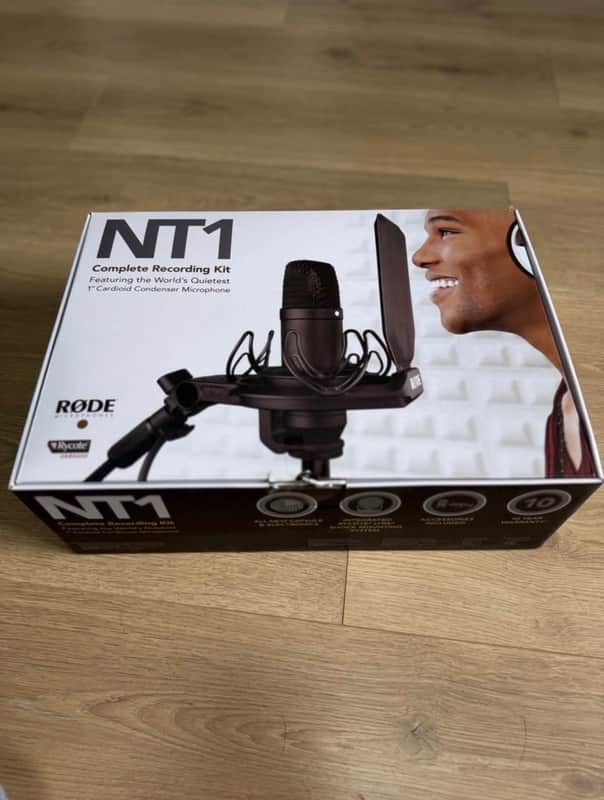 RODE NT1 complete recording kit - Black image 1