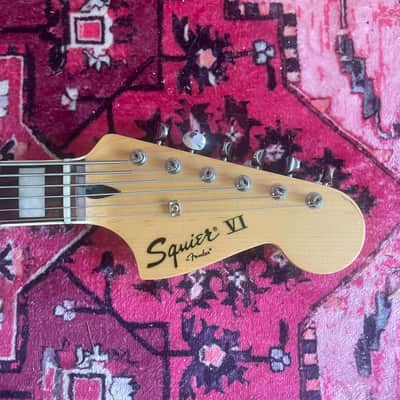 Squier Vintage Modified Bass VI 2015 - Golden. image 5