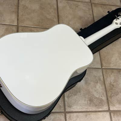 2026 Gibson Hummingbird Maple Alpine White Greatest Hits Collection image 7