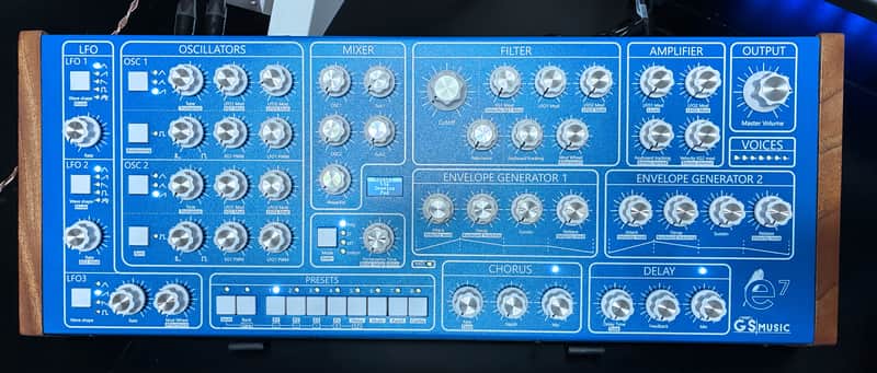 GS Music GS e7 Polyphonic Analog Synthesizer Desktop Module (Blue) image 1