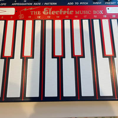 Buchla LEM218 V3 29-Key Touch Activated Voltage Source Module 2023 - Present - Blue / Silver image 3
