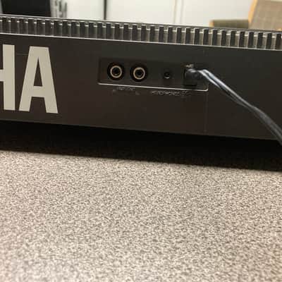 Yamaha PortaSound PSS-470 Vintage FM Digital Synthesizer image 3
