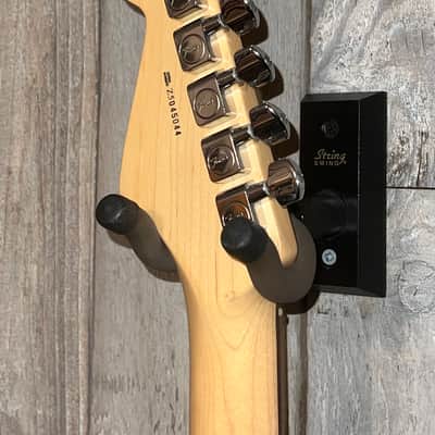 2005 Fender 60th Anniversary American Series Stratocaster, Rosewood Fretboard 3-Color Sunburst, Very Collectable and Ships Fast ! image 16