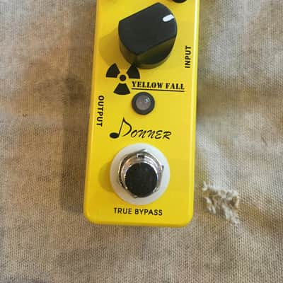 Donner Yellow Fall Analog Delay