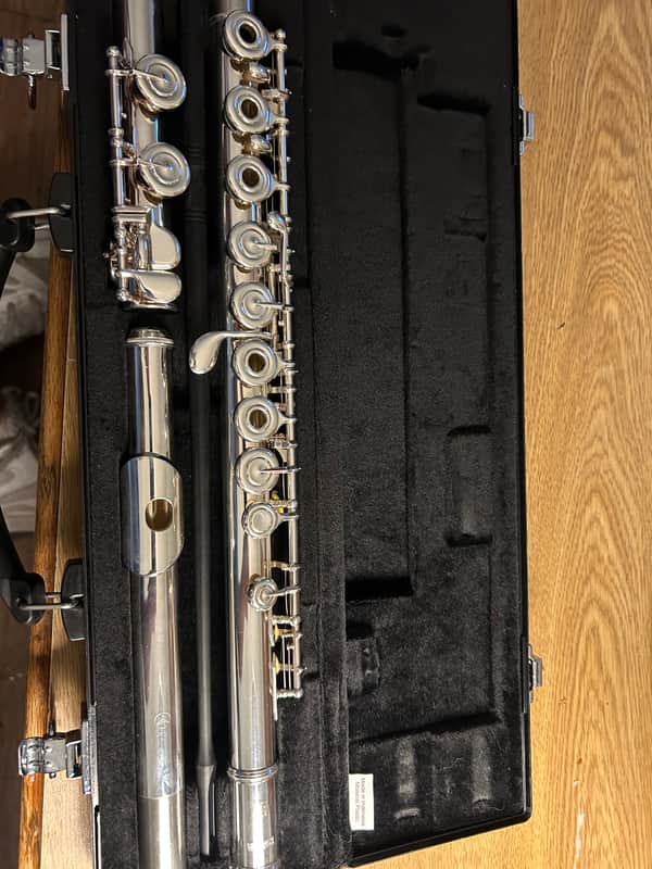 Yamaha YFL-282 Standard Open Hole Flute 2010s - Silver-Plated image 1