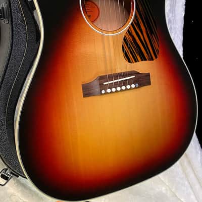 NEW! Gibson Custom Shop Limited Run J-45 Standard Long Scale Vintage Sunburst Gloss - Authorized Dealer - 4.7lbs - G06397 image 6