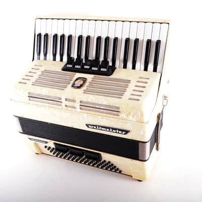 Immagine Rare German Made TOP Quality Accordion Weltmeister Unisella - 80 bass, 8 switches + Original Hard Case & Shoulder Straps - Excellent - Video - 3
