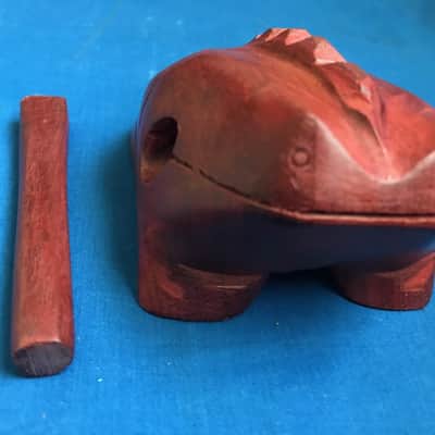 Handmade 4" x 3" Artisan Frog Reco-Reco Handmade in Pau-Brasil Natural Brazilian Wood Red Color image 1