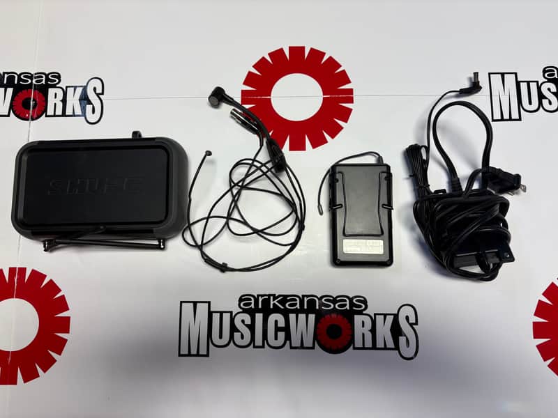 Shure PGX Headset Wireless with Case image 1