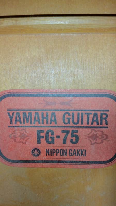 Yamaha FG-75 Folk Guitar 1970s image 3