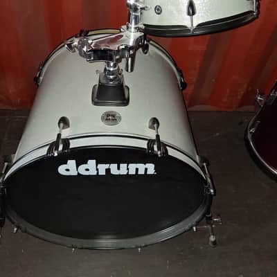 ddrum D2r - White sparkle bass drum and tom image 1