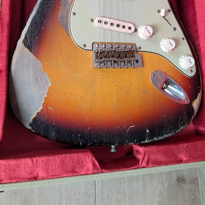 Fender Custom Shop Masterbuilt 1963 Stratocaster – Greg Fessler 2023 - Relic 3-Tone Sunburst image 2