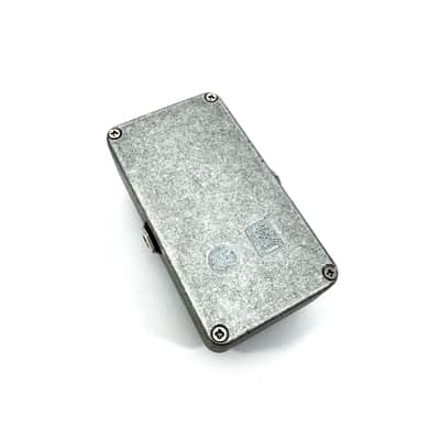 Electro-Harmonix Satisfaction Fuzz Pedal image 4