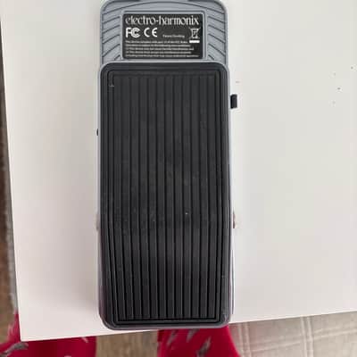 Electro-Harmonix Next Step Crying Tone Wah 2010s - Black image 3