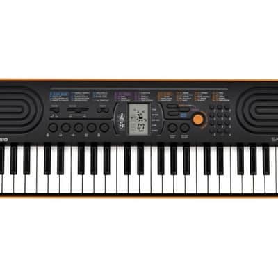 Casio Sa76 Tastiera Portatile 44 Tasti Mini Scuole Medie Pianola Polifonica 100 Toni 50 Accompagnamenti 10 Brani + Borsa Imbottita Bundle image 3
