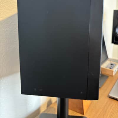 Kali Audio LP-6 Studio Monitors 2018 - Black image 7