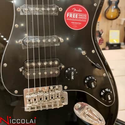Squier Classic Vibe 70S STRATOCASTER HSS Maple Fingerboard, Black image 3